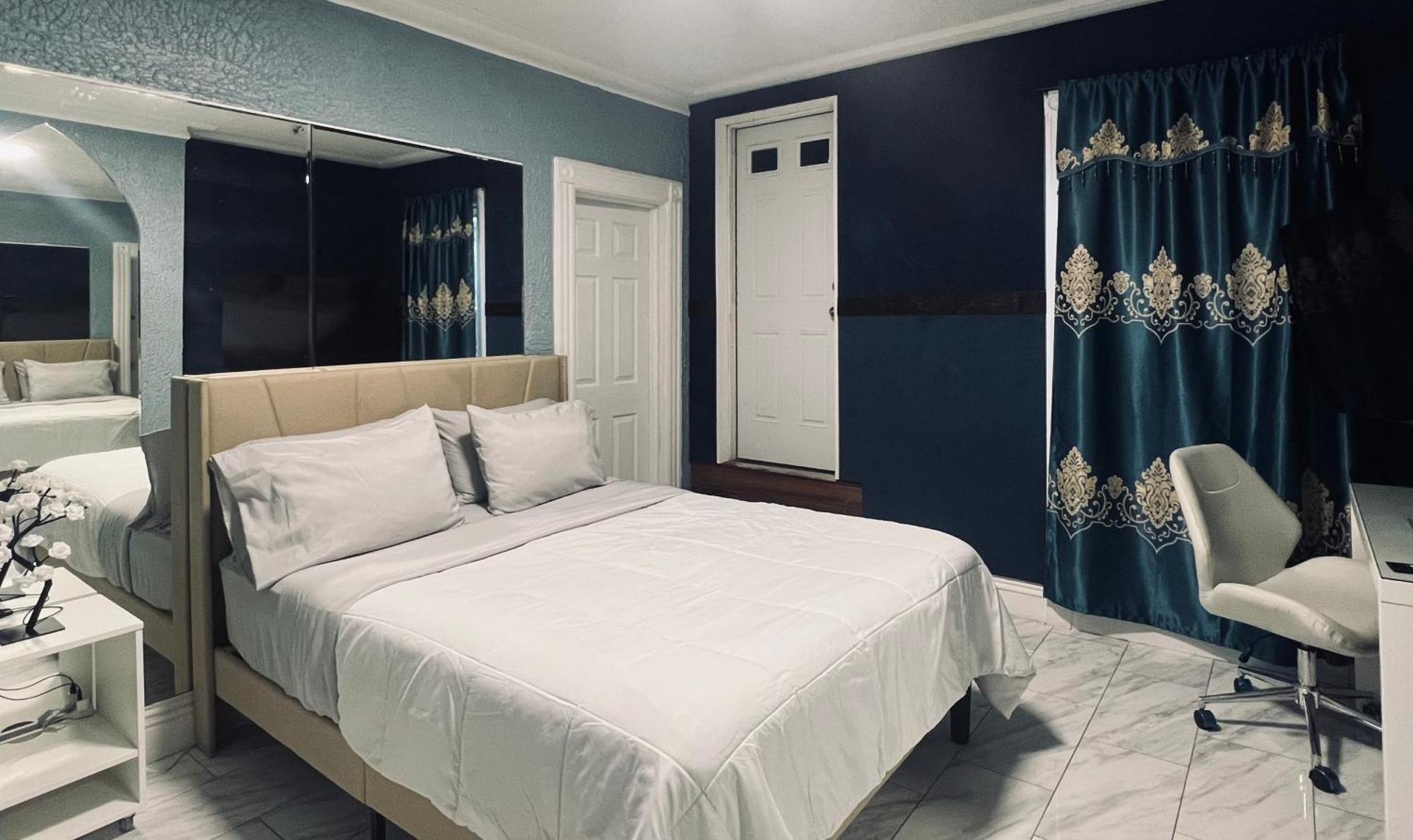 3 Bedrooms In 2nd Floor Modern Brooklyn Home, Close To J Train Casa de hóspedes